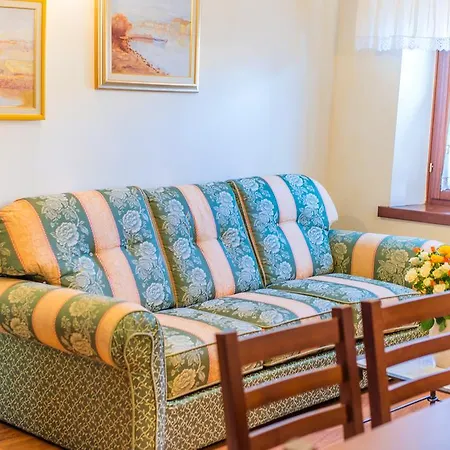 Hotel Katalyma 828