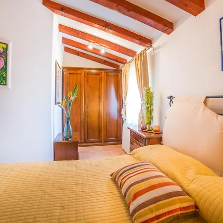 Katalyma 828 Hotel