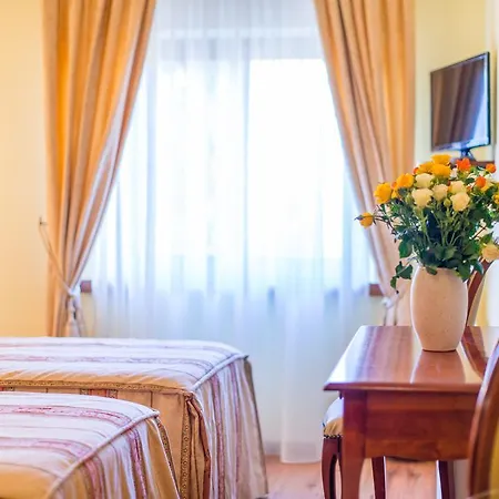 Hotel Katalyma 828 Kanfanar